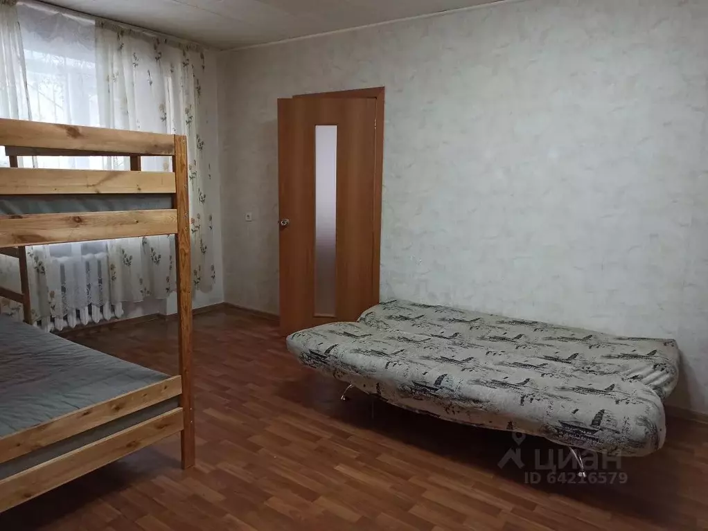2-к кв. Свердловская область, Екатеринбург ул. Щорса, 60А (45.0 м) - Фото 0