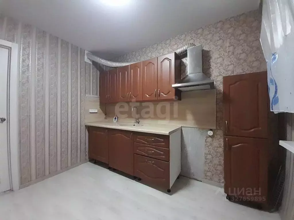 3-к кв. Тюменская область, Тюмень Восточный мкр, ул. Моторостроителей, ... - Фото 2