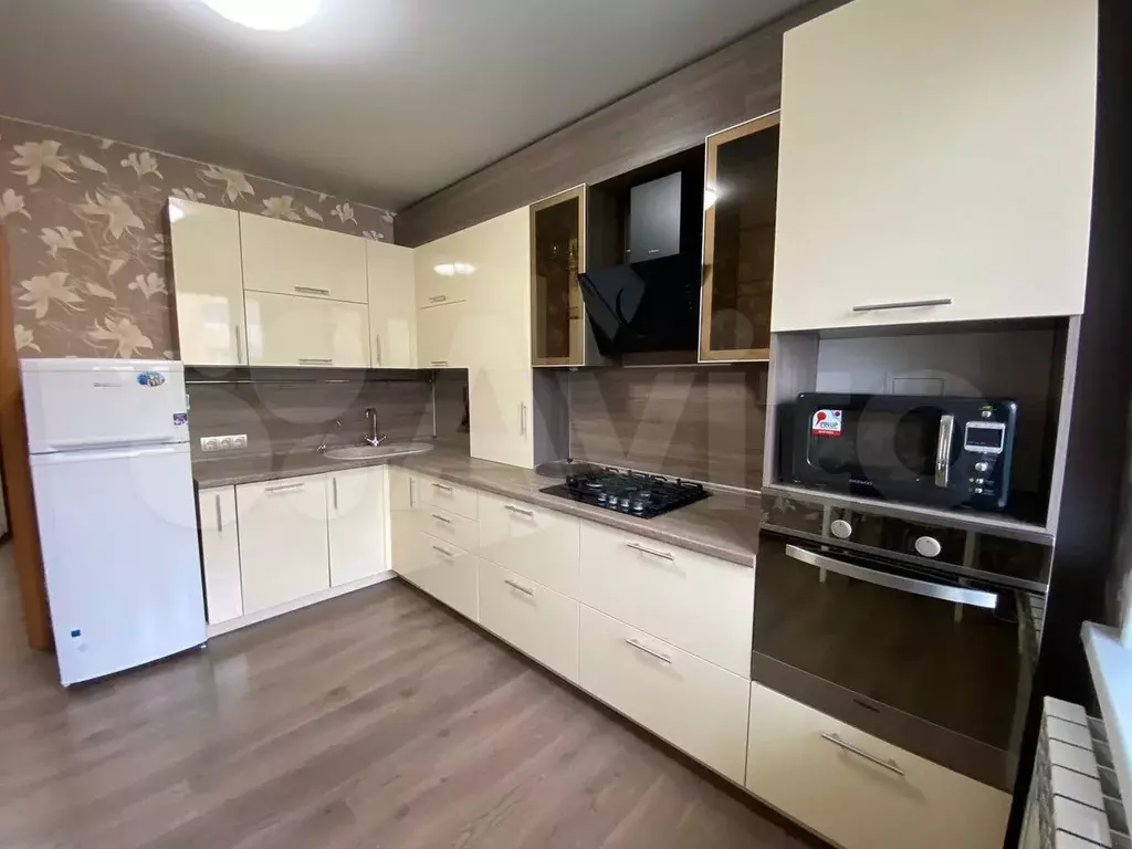 1-к. квартира, 45 м, 2/3 эт. - Фото 1