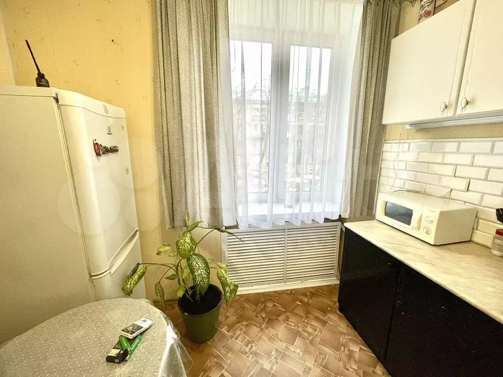 1-к. квартира, 40 м, 2/4 эт. - Фото 1