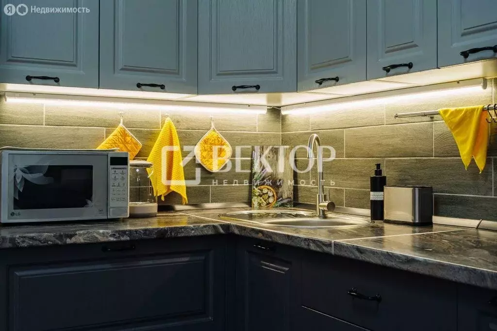 3-комнатная квартира: Ярославль, 1-я Веткинская улица, 3 (96 м) - Фото 2