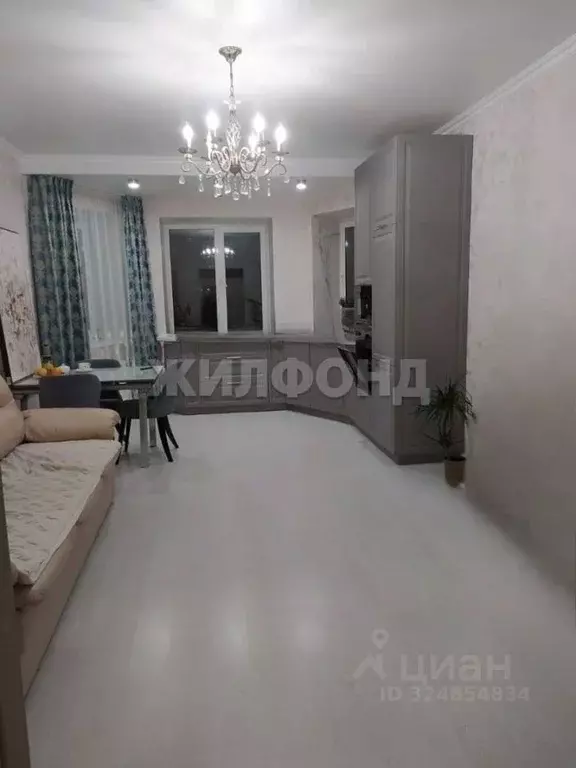 3-к кв. Хакасия, Абакан ул. Авиаторов, 8 (89.0 м) - Фото 2