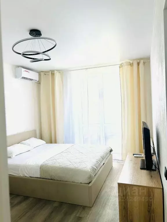 1-к кв. Волгоградская область, Волгоград ул. Имени Старшего Лейтенанта ... - Фото 1