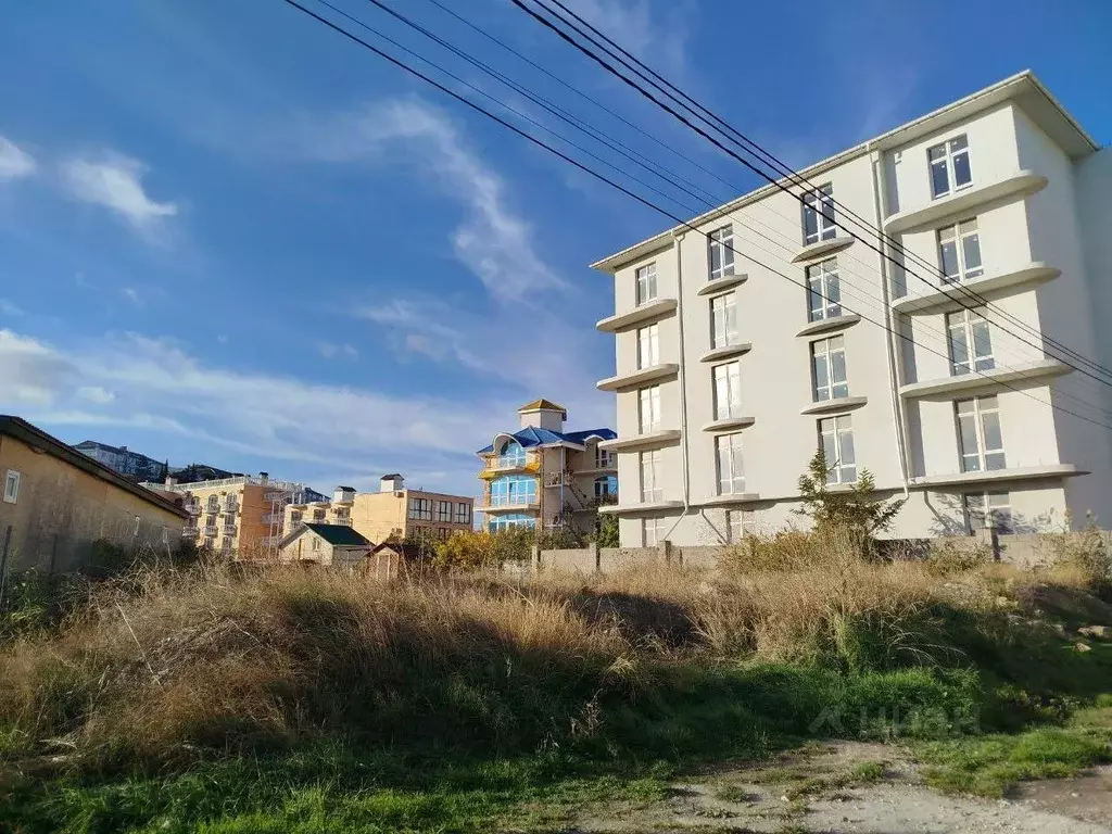 Участок в Крым, Судак ул. Лучистая, 18 (5.5 сот.) - Фото 1