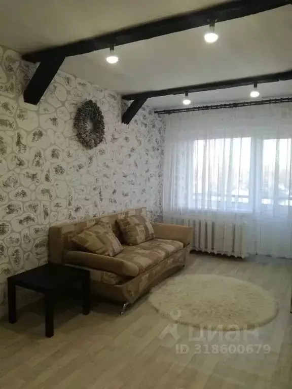 2-к кв. Ростовская область, Каменск-Шахтинский ул. Орджоникидзе, 42 ... - Фото 0