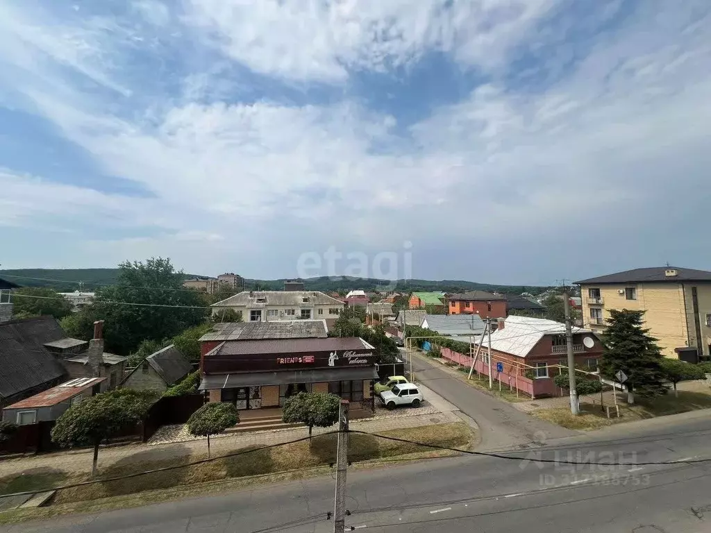 2-к кв. Краснодарский край, Горячий Ключ Псекупская ул., 50 (40.2 м) - Фото 0