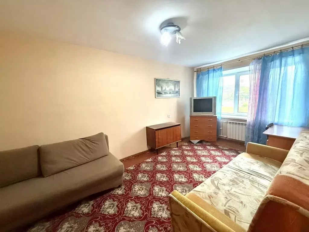 1-к кв. Ленинградская область, Тихвин 4-й мкр, 2 (30.0 м) - Фото 2