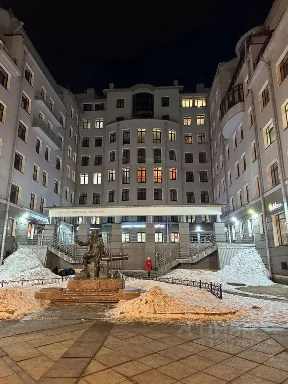 Торговая площадь в Санкт-Петербург 7-я Васильевского острова линия, 34 ... - Фото 1