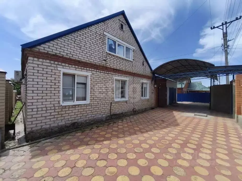 Дом в Калмыкия, Элиста Северо-Западная 2-я ул., 18 (130 м) - Фото 1
