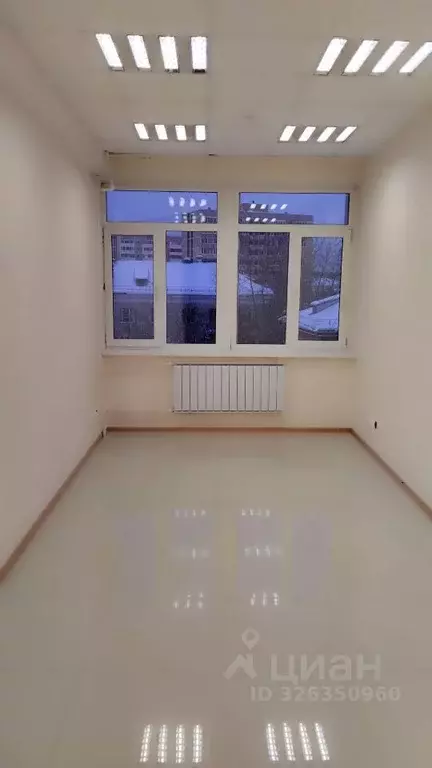 Офис в Свердловская область, Екатеринбург ул. Грибоедова, 32к20 (17 м) - Фото 1