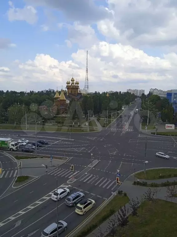 Комната 14 м в 1-к., 8/14 эт. - Фото 0