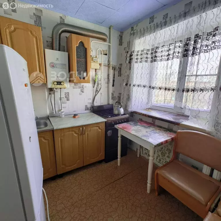 2-комнатная квартира: Канаш, проспект Ленина, 4 (42 м) - Фото 1