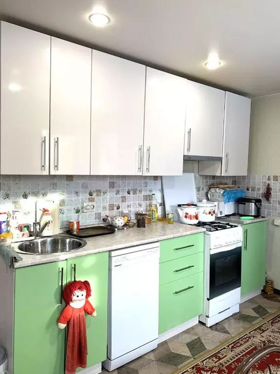 Дом в Омская область, Омский район, Дружинское с/пос, с. Красная Горка ... - Фото 1