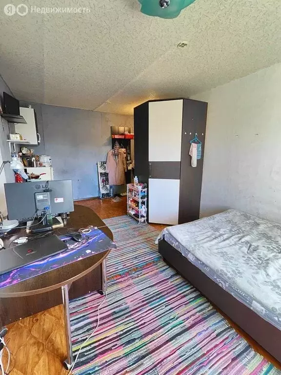 1к в 8-комнатной квартире (18 м) - Фото 1