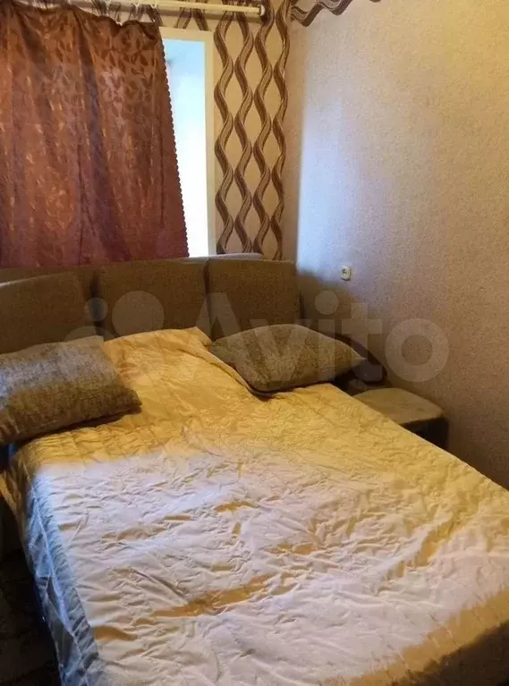 Комната 14 м в 4-к., 2/5 эт. - Фото 0