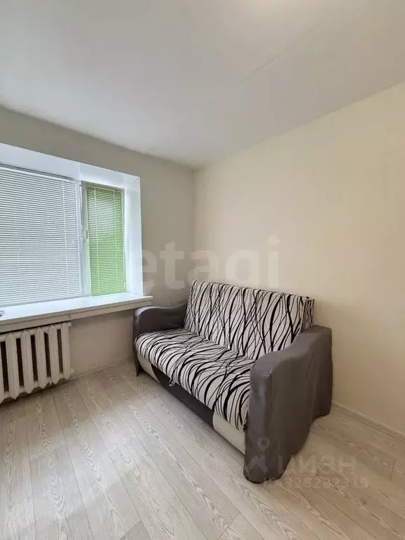 Комната Тюменская область, Тюмень ул. 50 лет Октября, 63а (13.0 м) - Фото 1