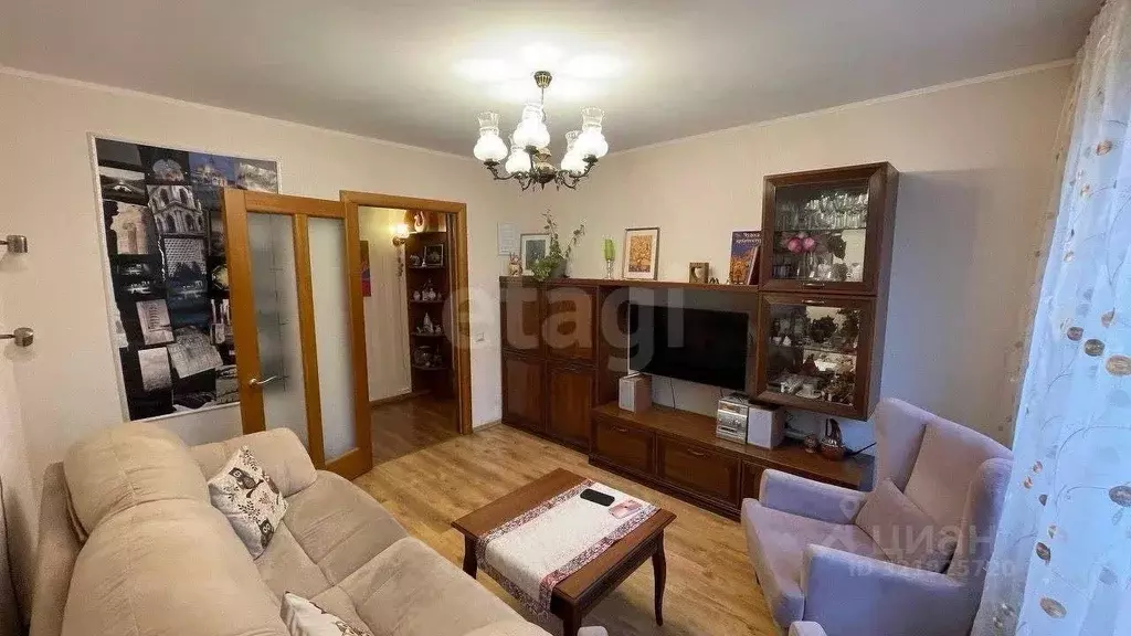 3-к кв. Свердловская область, Екатеринбург бул. Сиреневый, 3 (64.8 м) - Фото 1