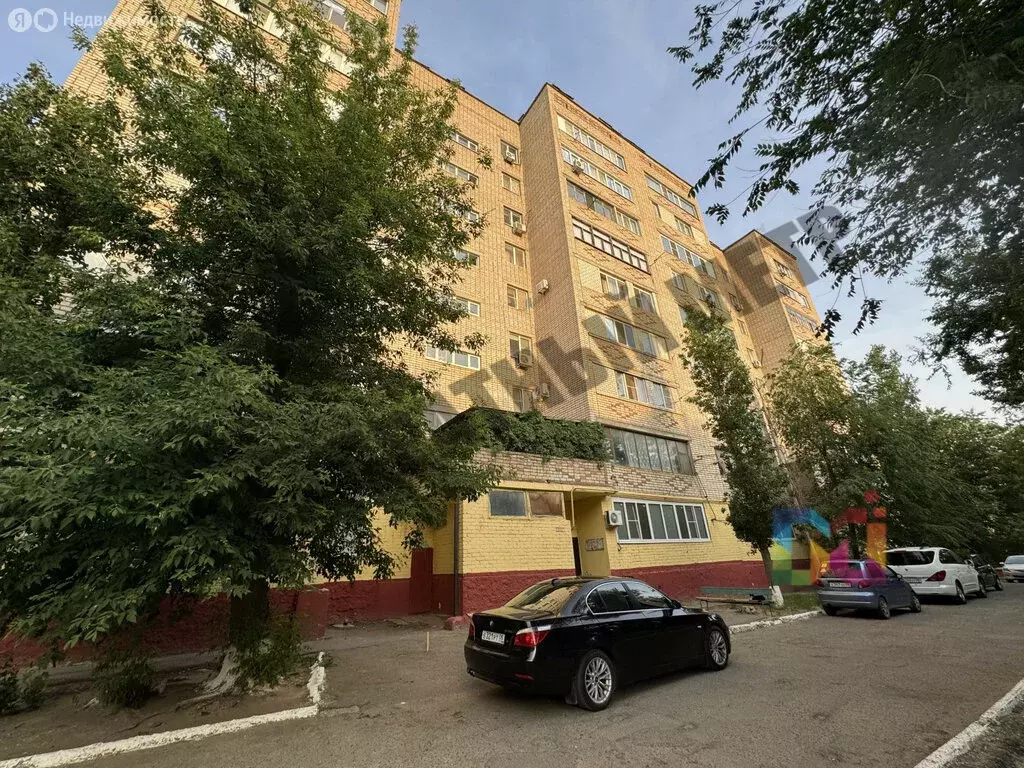 3-комнатная квартира: Элиста, 2-й микрорайон, 25А (61.7 м) - Фото 0