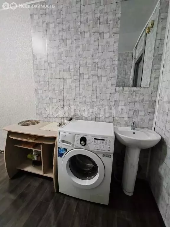 1к в -комнатной квартире (9 м) - Фото 0