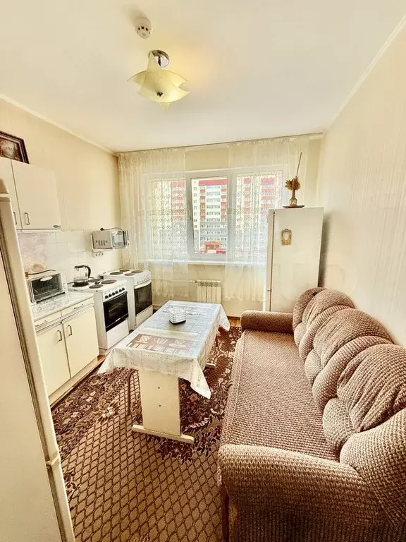 1-к. квартира, 40 м, 3/9 эт. - Фото 0