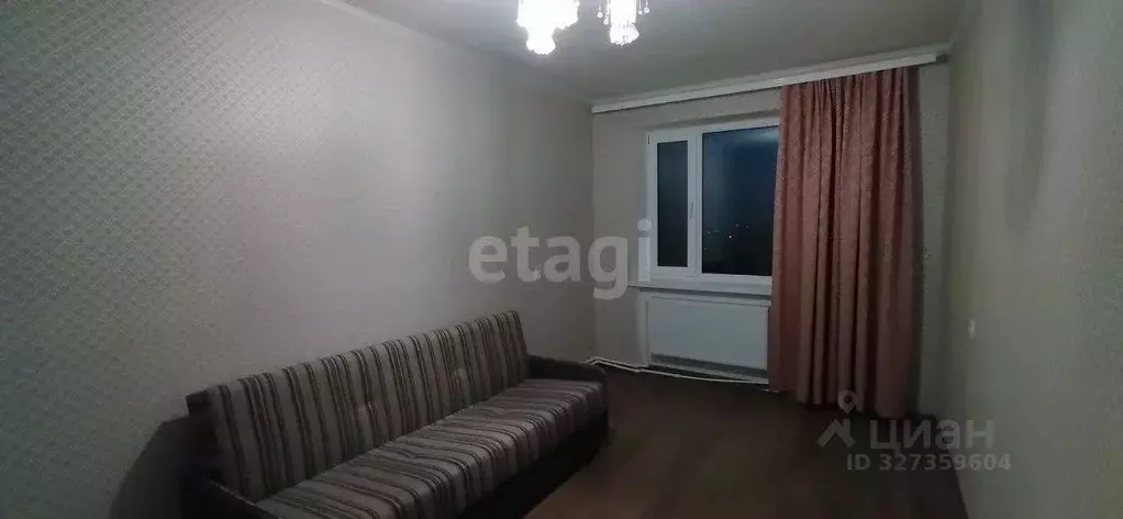 3-к кв. Крым, Кировский район, Первомайское с/пос, с. Первомайское ул. ... - Фото 1