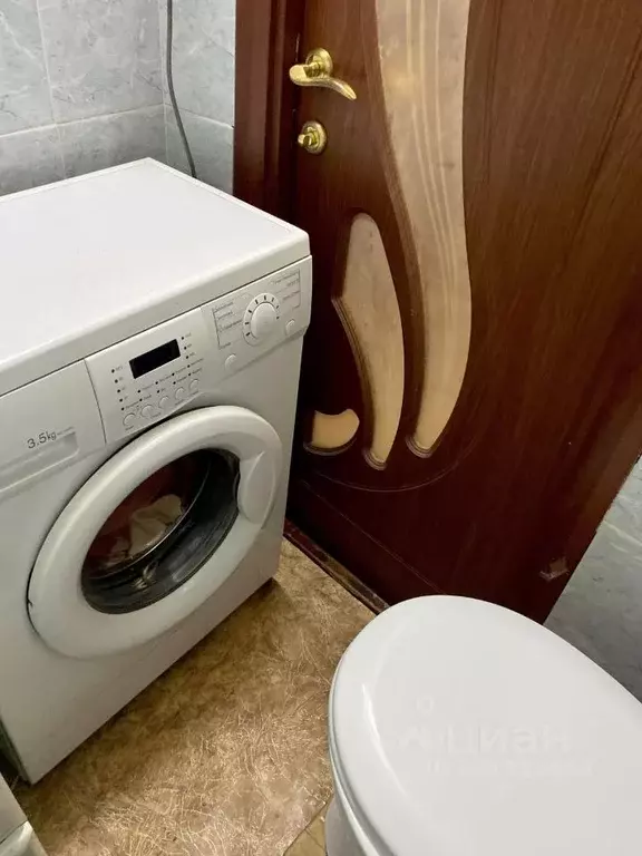 2-к кв. Омская область, Омск ул. Химиков, 20А (45.0 м) - Фото 0