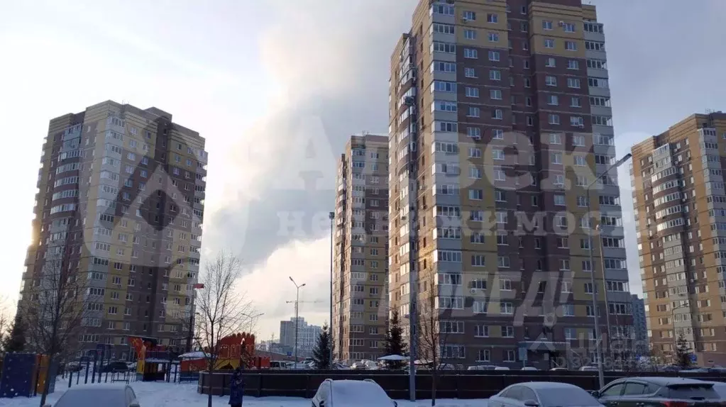 2-к кв. Тюменская область, Тюмень ул. Мельникайте, 2к10 (58.8 м) - Фото 1