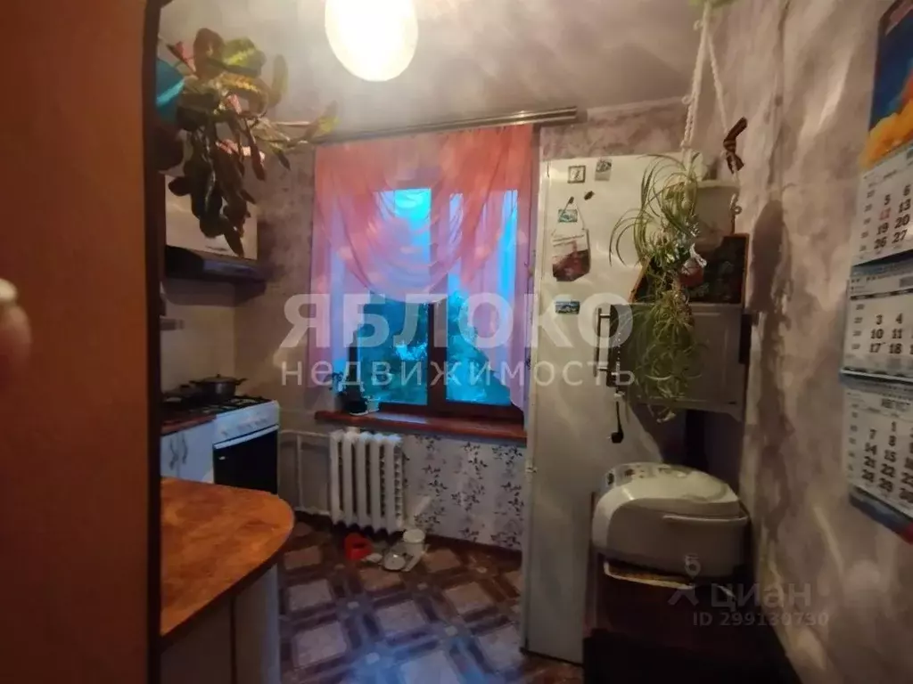 2-к кв. Пермский край, Березники Юбилейная ул., 116 (36.1 м) - Фото 0
