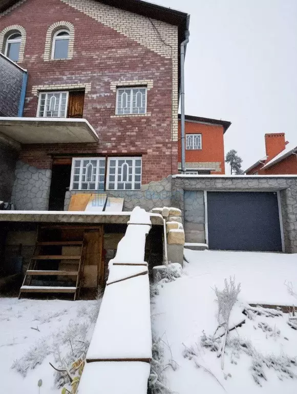 Коттедж в Московская область, Подольск Станичная ул., 22/1 (300 м) - Фото 2