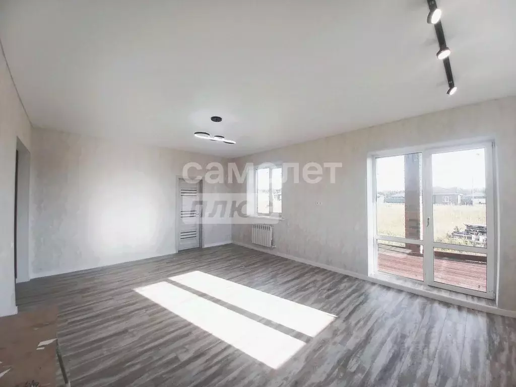 Коттедж в Татарстан, Лаишевский район, Егорьевское с/пос, д. Кзыл-Иль, ... - Фото 1