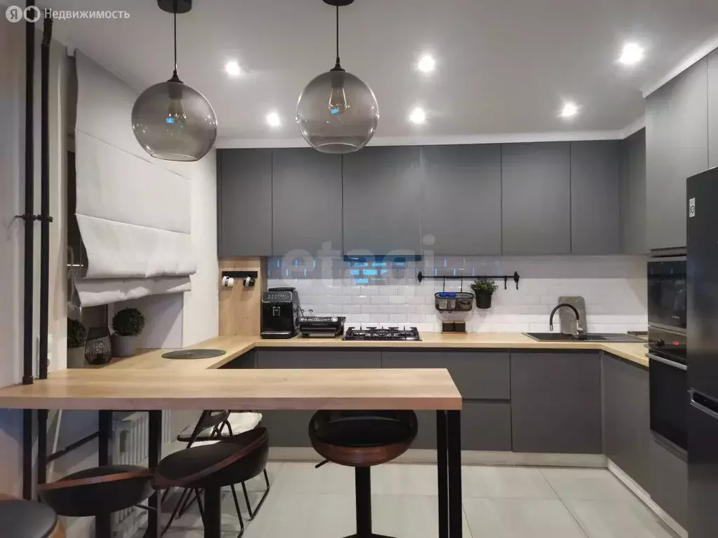 2-комнатная квартира: Тверь, 1-й переулок Вагонников, 2 (58.7 м) - Фото 1