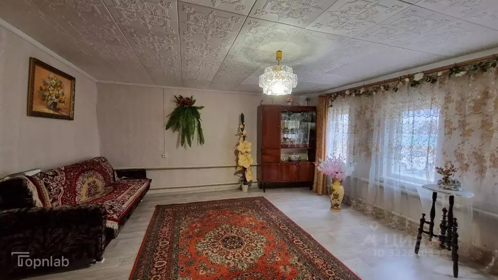 Дом в Астраханская область, Енотаевский район, с. Николаевка ... - Фото 2