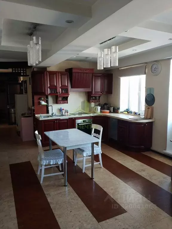 3-к кв. Бурятия, Улан-Удэ Геологическая ул., 28 (134.5 м) - Фото 1