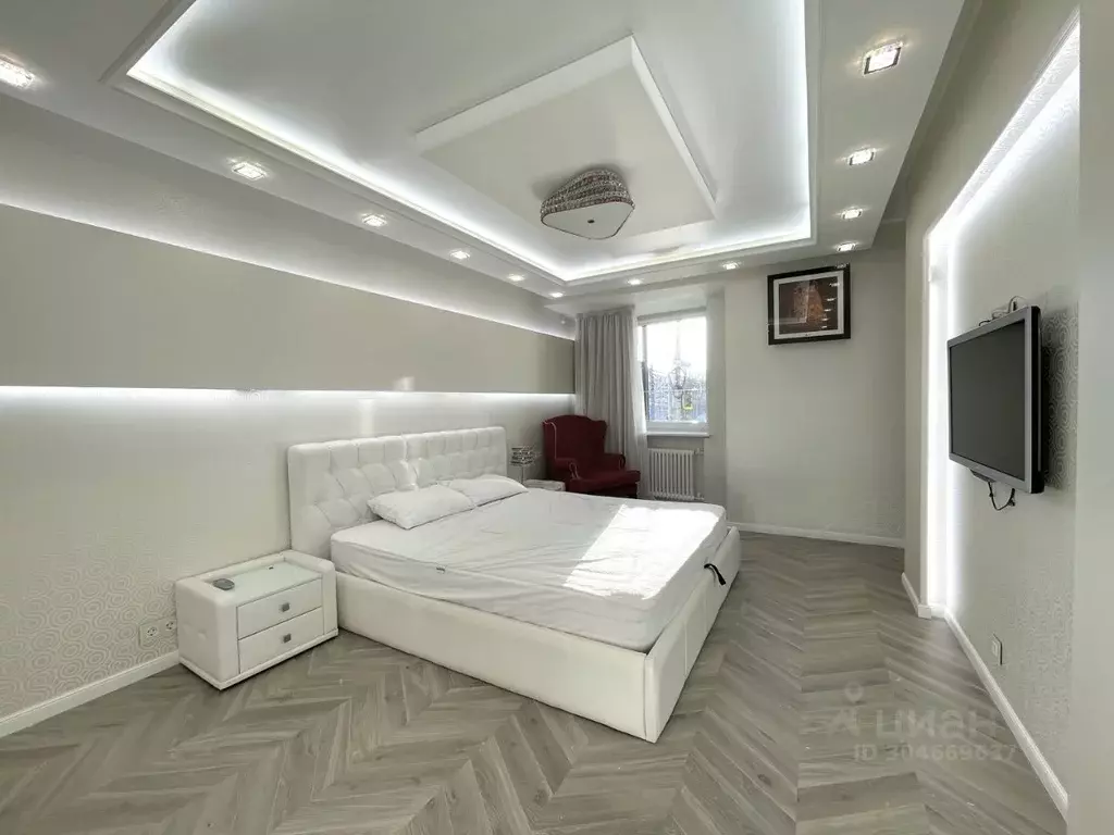 3-к кв. Ярославская область, Ярославль ул. Большая Октябрьская, 54 ... - Фото 1