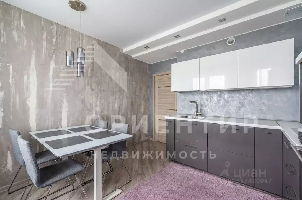 2-к кв. Свердловская область, Екатеринбург ул. Евгения Савкова, 31 ... - Фото 1