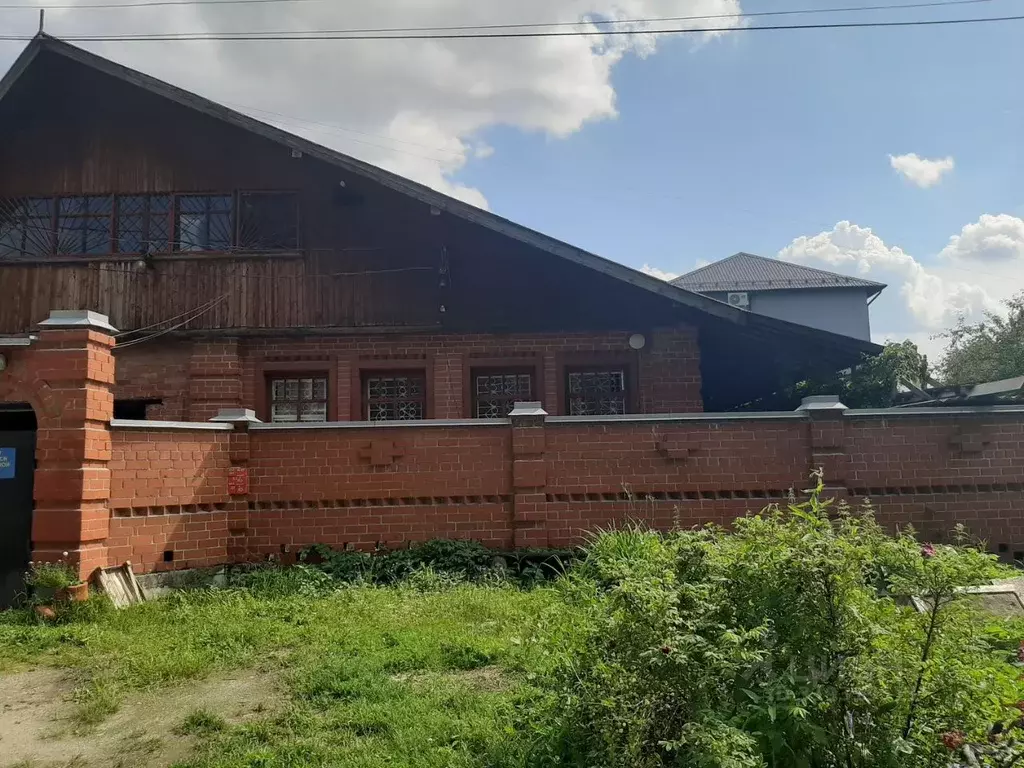 Дом в Свердловская область, Екатеринбург ул. Крутая, 1В (215 м) - Фото 0
