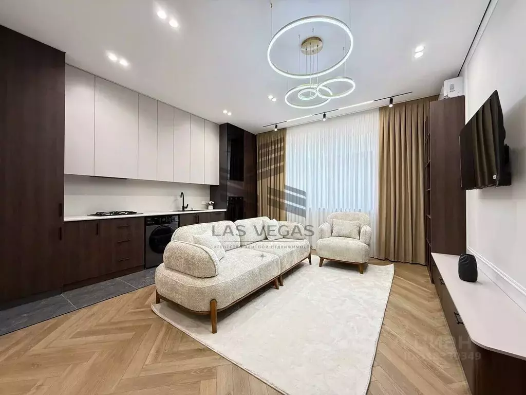 3-к кв. Татарстан, Казань ул. Братьев Батталовых, 20к2 (68.0 м) - Фото 0