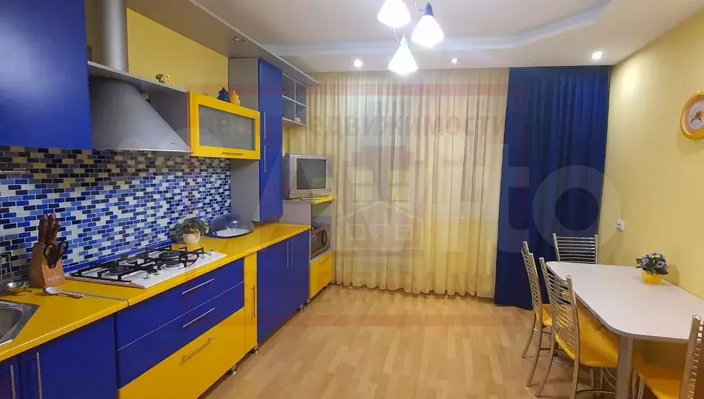 2-к. квартира, 70 м, 5/10 эт. - Фото 0