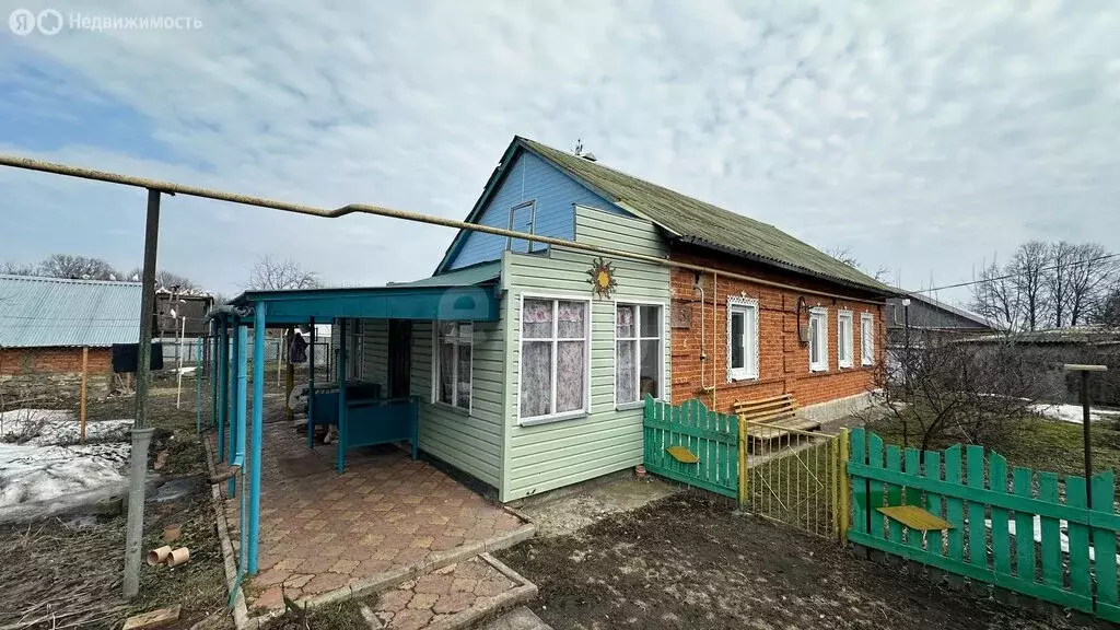 Дом в село Сорочинка, Центральная улица (66.6 м) - Фото 2