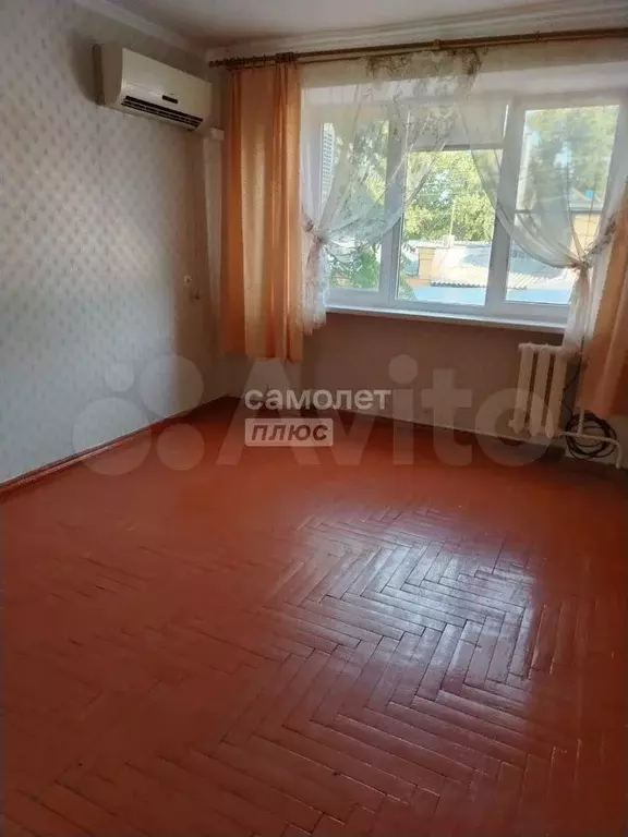 Комната 13,7 м в 1-к., 2/4 эт. - Фото 1