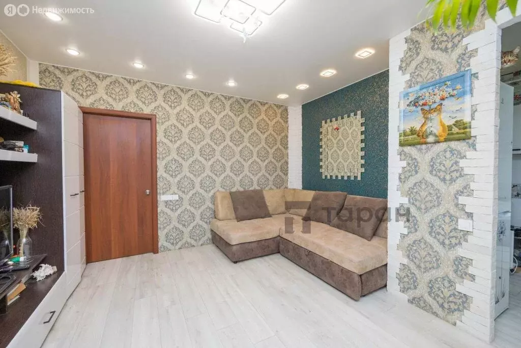 2-комнатная квартира: Челябинск, Коммунистическая улица, 8 (43.3 м) - Фото 2
