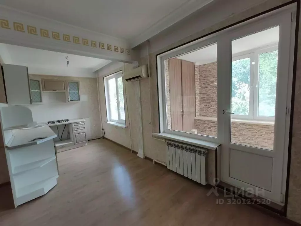 3-к кв. Дагестан, Каспийск ул. Орджоникидзе, 28 (60.0 м) - Фото 0
