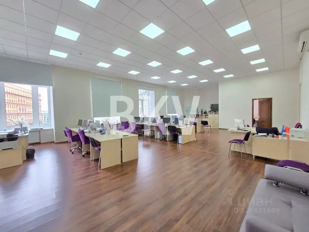 Офис в Москва ул. Большая Лубянка, 5 (130 м) - Фото 1