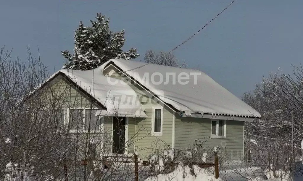 Дом в Калужская область, с. Износки ул. Совхозная, 4 (34 м) - Фото 1