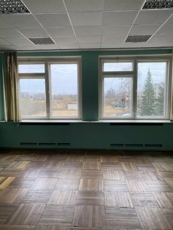 Помещение свободного назначения в Санкт-Петербург пос. Тярлево,  (34 ... - Фото 1