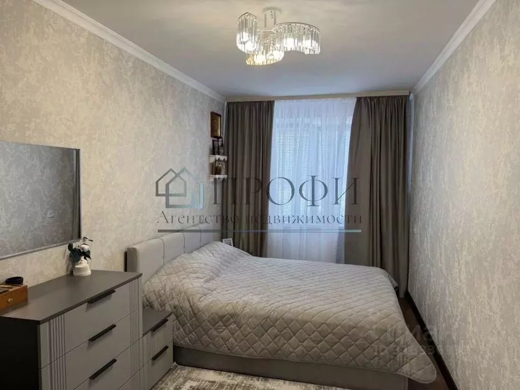 2-к кв. Белгородская область, Новый Оскол Ливенская ул., 104 (43.4 м) - Фото 0