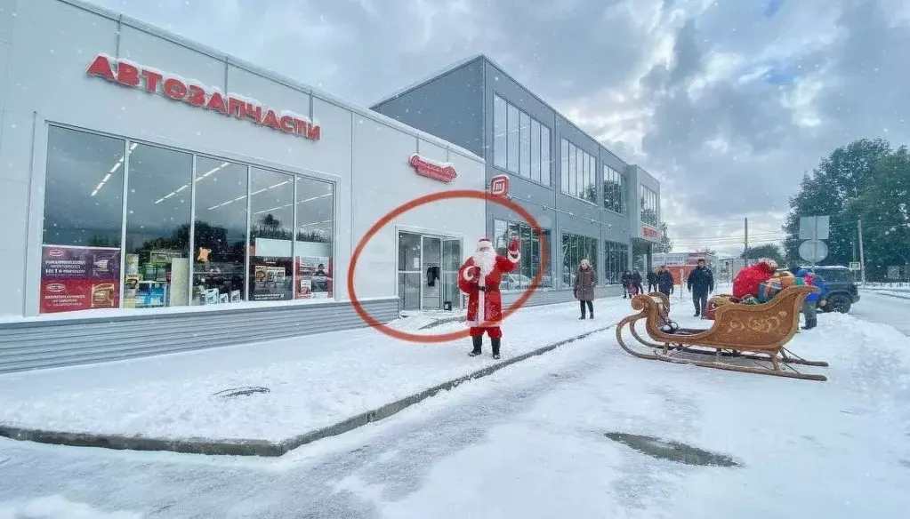 Помещение свободного назначения в Удмуртия, с. Завьялово ул. Калинина, ... - Фото 1