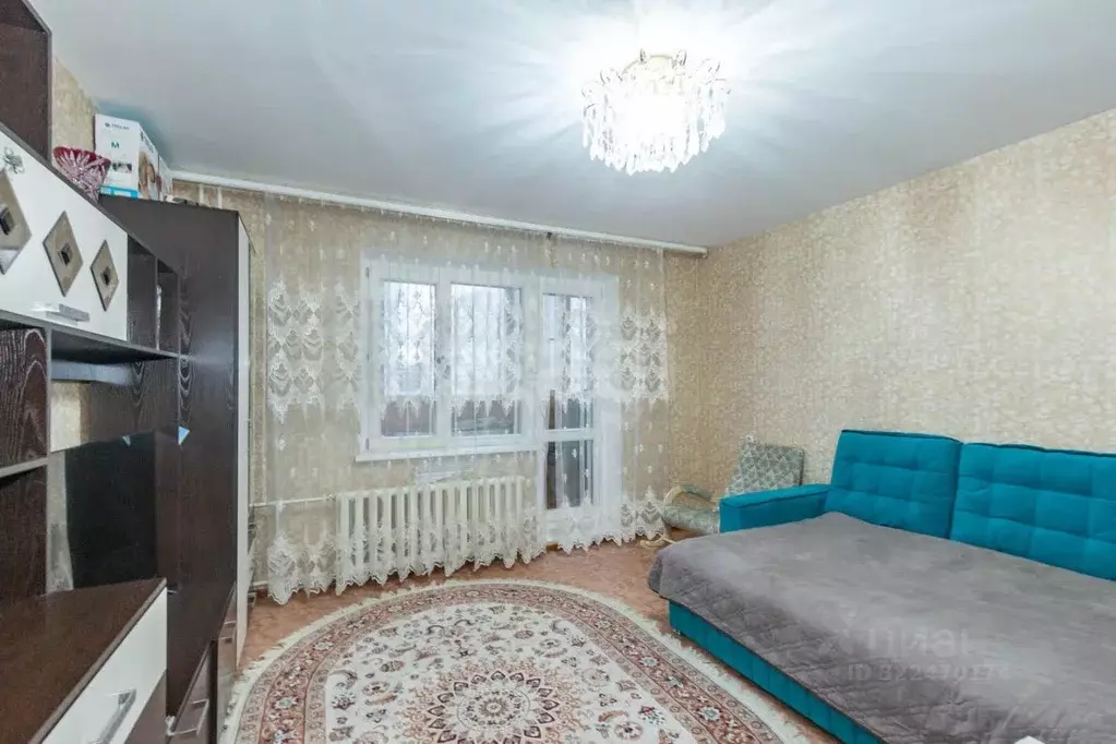 2-к кв. Омская область, Омск ул. 24-я Северная, 93к4 (60.8 м) - Фото 0