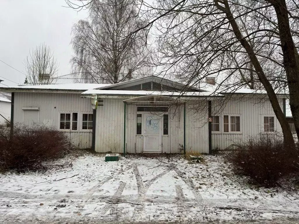 Помещение свободного назначения в Новгородская область, Малая Вишера ... - Фото 1