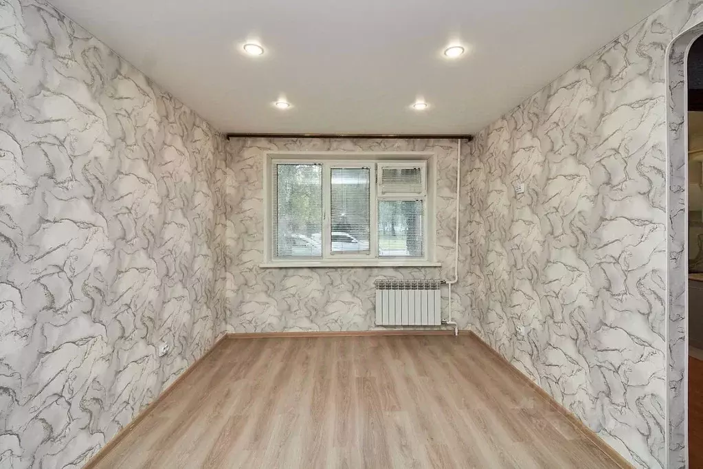 1-к кв. Тюменская область, Тюмень Севастопольская ул., 15 (32.4 м) - Фото 1